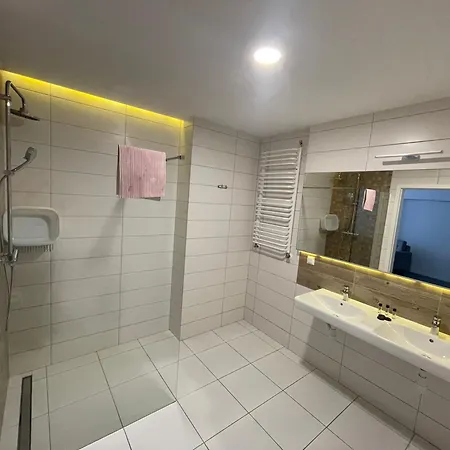 منتجع Sanatorium Muszelka 3*